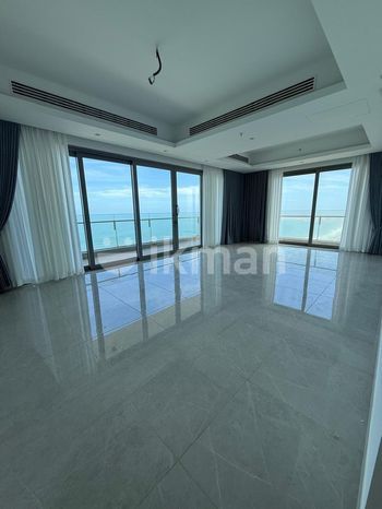 606 The Address : 3BR (2,500sf) Apartment for Sale in Colombo 03