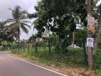 61 perched valuable Land for sale in Gampaha
