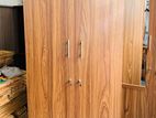6×2.5 ft Cupboards