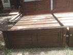 6x4 Box Bed