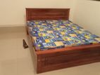 6x5 - 72x60 Queen Size Teak Box Bed with Double Layer Mattress