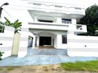 7 Bed Room Luxury House for Sale in Negombo