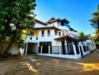 7 Bedroom Modern House for Sale – Colombo 05 | LKR 85,000,000 (EM169RK)