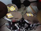 7 Pieces Yamaha Drum Set