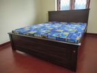 72 X72 (6 X6) Teak Box Bed with Double Layer Mettress