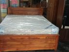 72x60 Queen Size Teak Box Bed with Arpico Spring Mattress