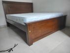 72x60 size, Teak 3.5 Leg Large Box Bed With Arpico Spring Mettress
