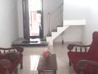 (78R714) 2 Storied stand alone house in Colombo 08