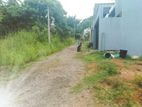 7P & 6.5P Land For Sale In Athurugiriya Near NIPM