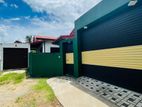 8 perch Single Storey House for sale in Athurugiriya