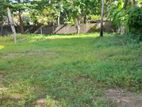8 Perches Land for Sale with A House - Colombo 05