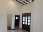 8 Perches with Almost Brand New House for Sale in Athurugiriya