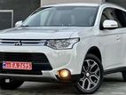 80% Easy Leasing 14% ( 7 Years ) Mitsubishi Outlander Phev 2013