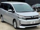 80% Easy Leasing 14% ( 7 Years ) Toyota Voxy 2015