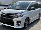 80% Easy Leasing 14% ( 7 Years ) Toyota Voxy 2015