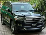 80% Easy Loan 11% (7 Years )Toyota Land Cruiser Sahara V8 2013/2015/2016