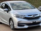 80% Easy Loan 12% ( 7 Years ) Honda Fit Shuttle 2014