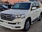 80% Easy Loan 12.5% ( 7 YEARS ) Toyota Land Cruiser Sahara V8 2015