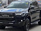 80% EASY Loan 13.5% ( 7 YEARS ) TOYOTA HILUX ROCCO 2025