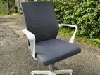 820 a Head Rest Office Chair
