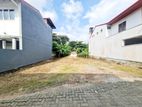 8P Residential Property For Sale in Nawala