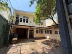 9 Bedroom House for Rent at Green Path, Colombo 07 (EM118AF)