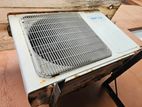 9000 BTU AC