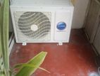 9000 BTU Lloyd Inverter