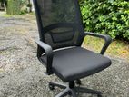 925A Head Rest Office Chair