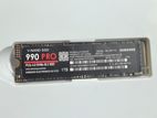 990 PRO 1TB PCle 4.0 NVMe M.2 SSD