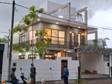 A Beautiful 3st brand new luxury house for sale in Athurugiriya