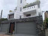 A Beautiful 3st brand new luxury house for sale in Battaramulla