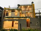 A Beautiful very nice 3st brand new luxury house for sale Thalawathugoda
