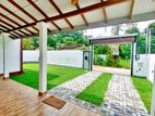 A Brand New Spacious Beautiful House In Kiriwaththuduwa