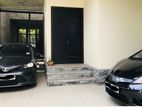 A/C Room with A Parking for Working Male Person - Kotikawaththa