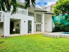 A Luxury House For Sale In Colombo 05