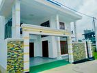 A Luxury Two Storey Spacious House In Boralesgamuwa