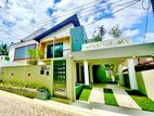 A Modern Design Luxury Uncommon House in Piliyandala
