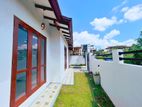 A New Beautiful Single Storey House in හෝමාගම පිටිපන