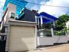 A Newly build modern three story house for sale in kadawatha