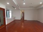 A18403 - Astoria 03 Rooms Unfurnished Apartment for Sale