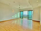 A27483 - 447 Luna Tower 3 Rooms Unfurnished Apartment for Sale