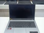 ACER/AMD Ryzen 5 7520U/ 8 GB /512 GB/W11