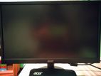 ACER 19 inches monitor.