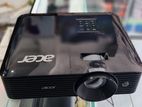 Acer X118H Projector