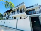 (AF10) Designed Luxury 2 Story House for Sale in Thalawathugoda