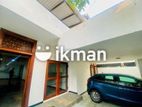(af167) 02 Story House with 7.5 P Sale at Colombo 05