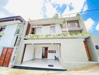 (AF285) Super Luxury 3 Story House For Sale in Pannipitiya