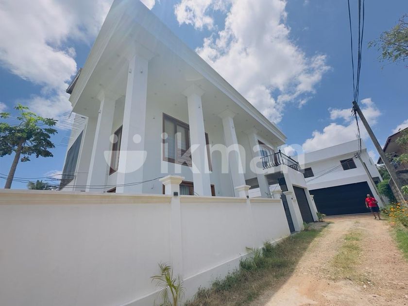 (AF388) New 03 Story Luxury House with 10P Sale at Boralesgamuwa ikman