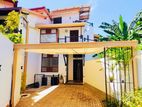 (AF450) 02 Story House Sale At Salawa Road / Nugegoda